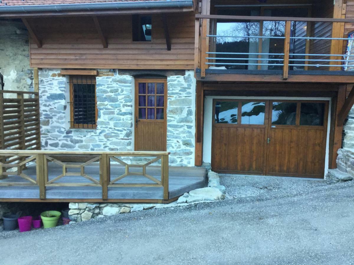 Maison Moyenne Montagne Hotel Saint-Pierre-d'Allevard Exterior foto